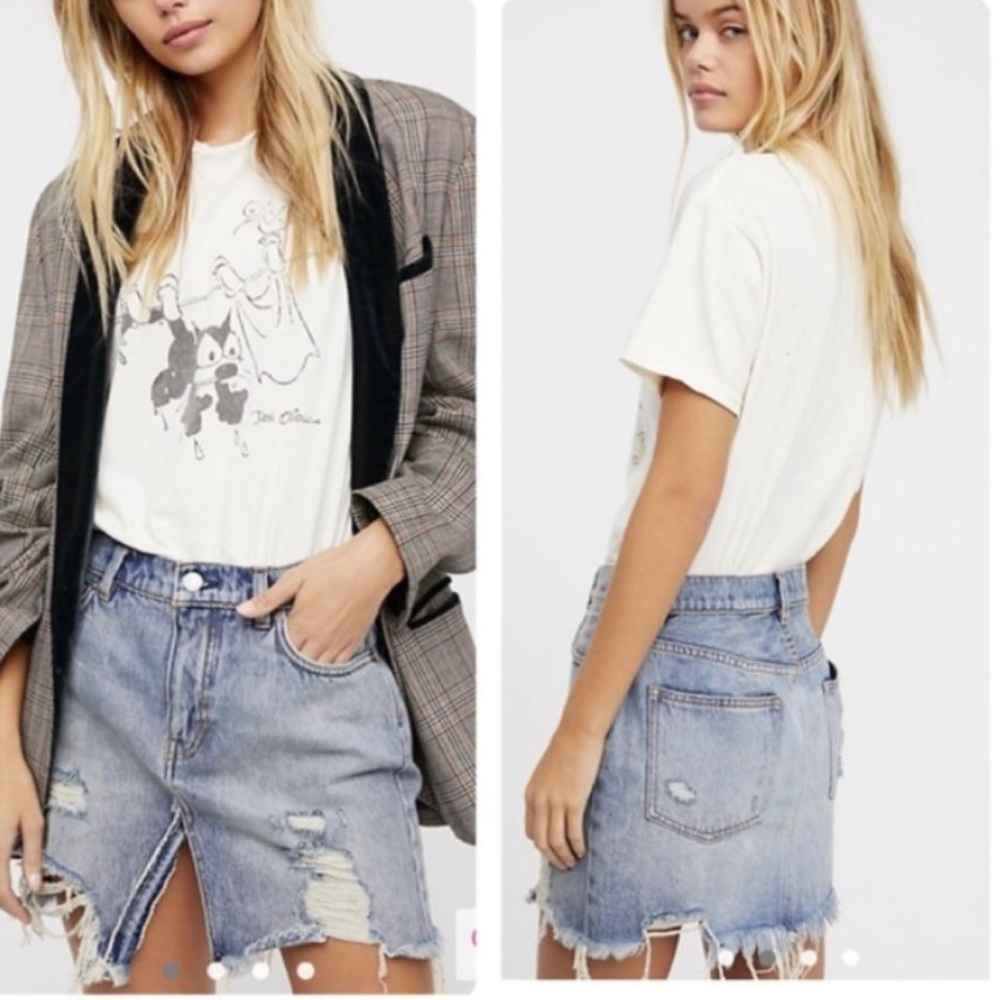 Free‎ People We The Free Relaxed & Destroyed Denim Skirt